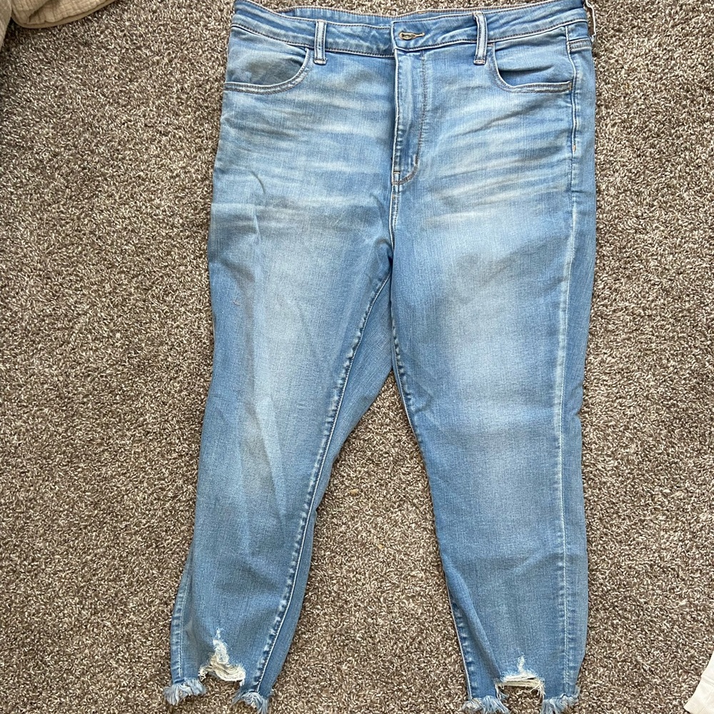 American eagle high rise jegging crop light 18s NWT